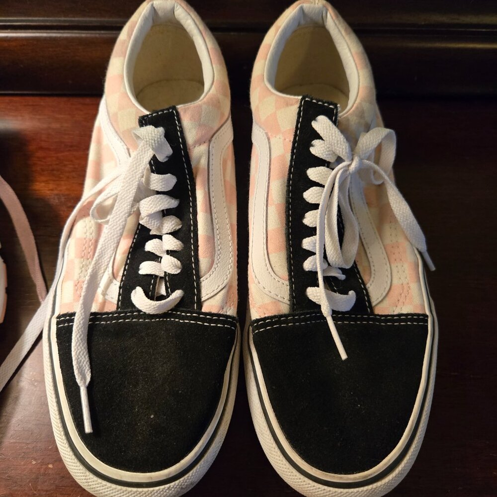 Vans - Picture 4 of 5